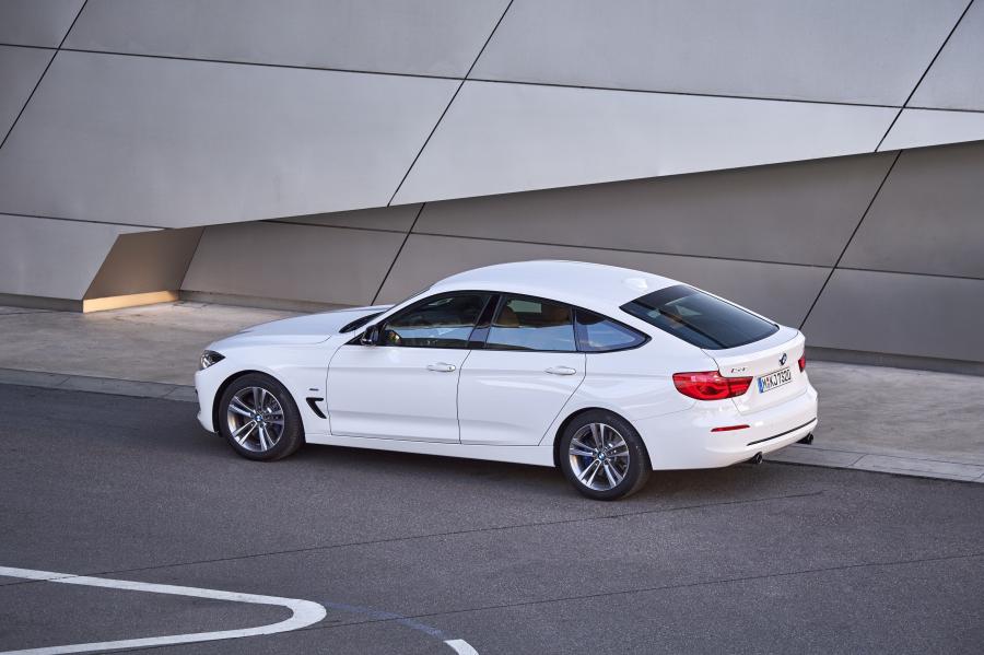  BMW 340i Gran Turismo Sport Line (F34) 2016 года  (WW) (фото 16 из 40)